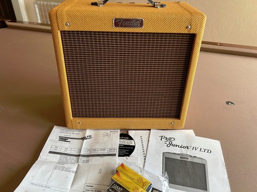 Fender pro junior guitar - fender,